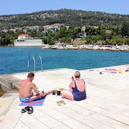 By The Sea - 4158 Split